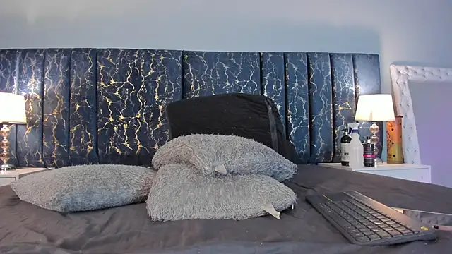 Sophia Lemos online show from January 17, 2026, 1:58 pm