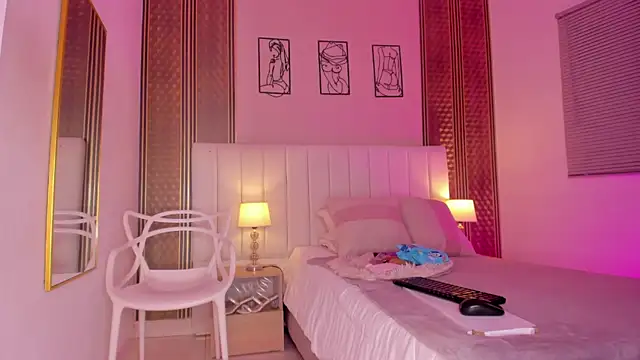 zoe sky  online show from January 8, 2026, 11:38 am