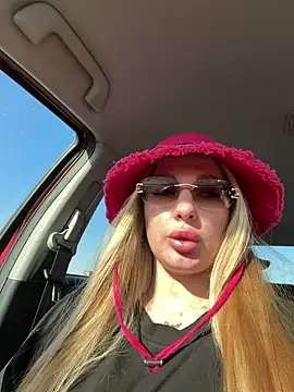 Snapshot of Tatti-Go chatting on June 29, 2026, 3:01 pm Tatti-Go online show from June 29, 2026, 3:01 pm