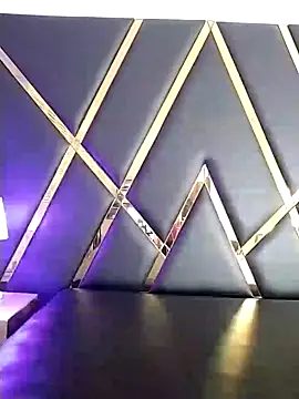 Adel Nesbiit online show from March 12, 2026, 7:40 pm