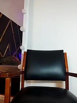 Snapshot of Adel_Nesbiit chatting on October 19, 2025, 10:07 am Adel Nesbiit online show from October 19, 2025, 10:07 am