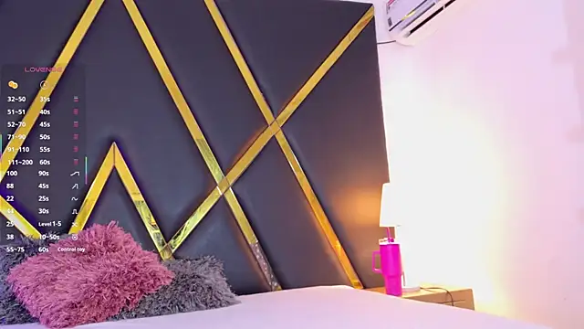 Snapshot of Adel_Nesbiit chatting on September 13, 2025, 7:36 pm Adel Nesbiit online show from September 13, 2025, 7:36 pm