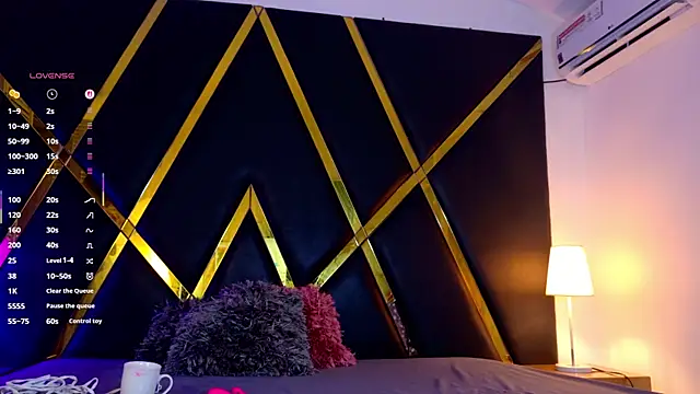 Snapshot of Adel_Nesbiit chatting on September 16, 2025, 7:26 pm Adel Nesbiit online show from September 16, 2025, 7:26 pm