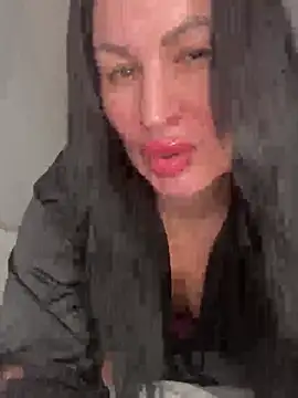 Helena7077 online show from January 17, 2026, 2:31 pm