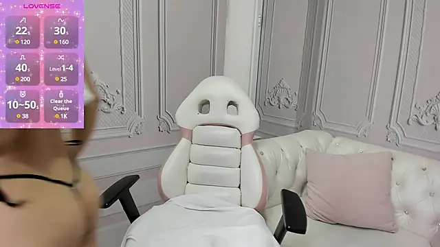 Snapshot of jazmin_goddes_ chatting on December 23, 2024, 7:52 pm jazmin goddes online show from December 23, 2024, 7:52 pm