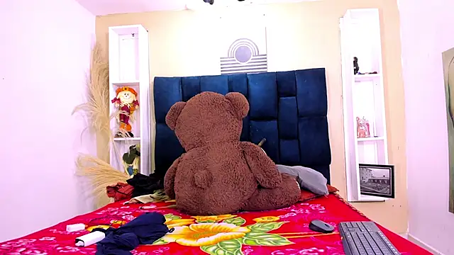Snapshot of AlissonSpears chatting on June 29, 2026, 6:40 pm AlissonSpears online show from June 29, 2026, 6:40 pm