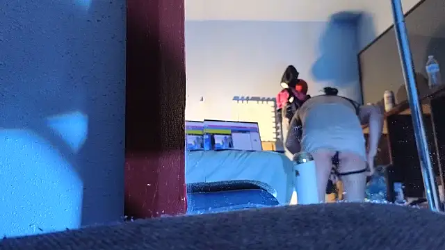 Sandrasaa online show from November 23, 2025, 8:02 am