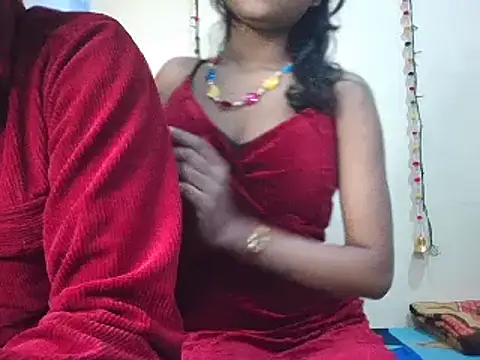 Snapshot of Lovedose_88 chatting on December 19, 2024, 7:18 pm Lovedose 88 online show from December 19, 2024, 7:18 pm