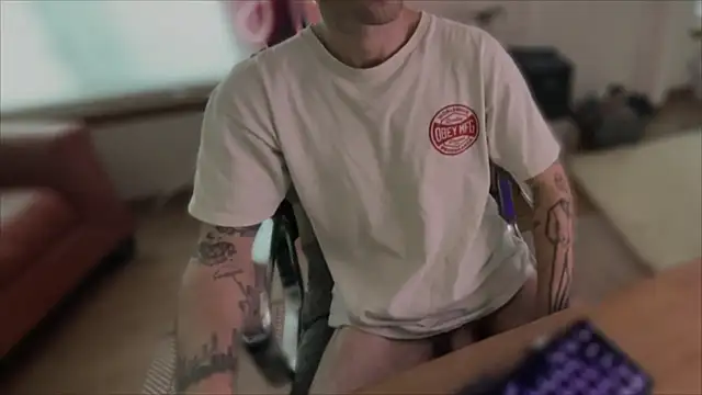 RuffClvb online show from October 12, 2025, 1:56 pm