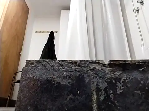 angelcachondo199211 online show from October 1, 2025, 2:32 pm