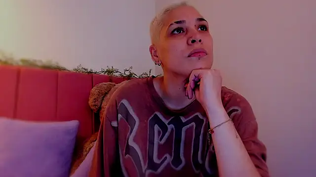 Charlee pink online show from March 6, 2026, 6:03 pm