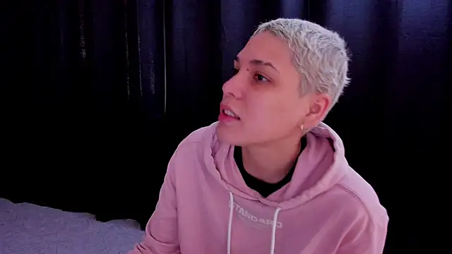 Charlee pink online show from September 20, 2025, 3:50 pm