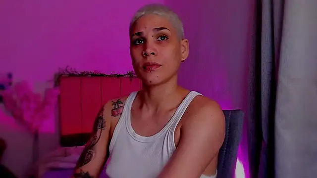 Charlee pink online show from March 2, 2026, 5:08 am