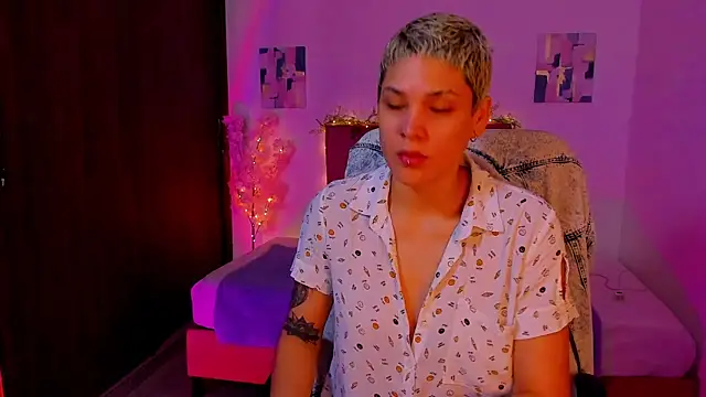 Charlee pink online show from October 13, 2025, 6:20 pm