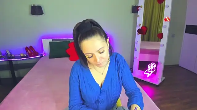 AngellLika online show from October 18, 2025, 12:51 pm