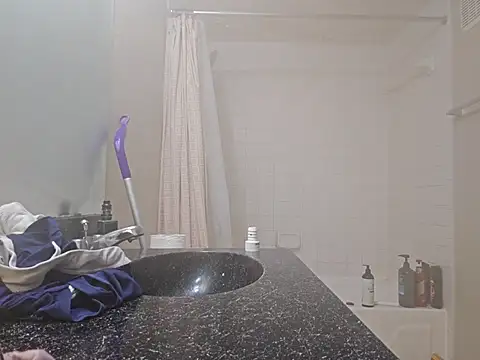 ChillzPnp online show from September 19, 2025, 4:05 am