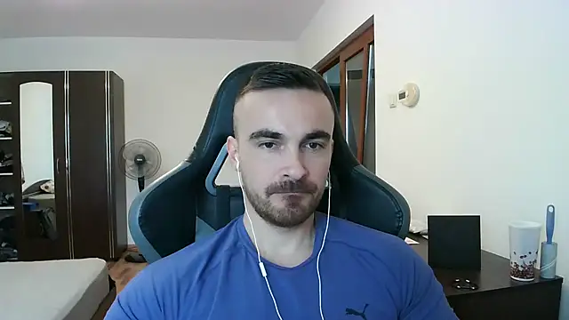 Snapshot of mu5clemania2 chatting on November 30, 2025, 10:49 am mu5clemania2 online show from November 30, 2025, 10:49 am