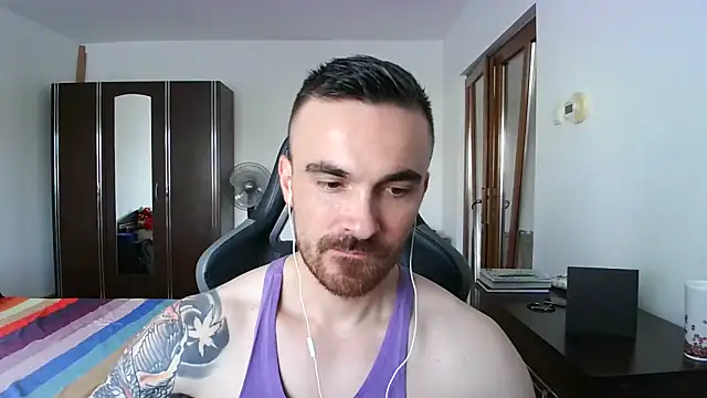 Snapshot of mu5clemania2 chatting on October 16, 2025, 10:23 am mu5clemania2 online show from October 16, 2025, 10:23 am