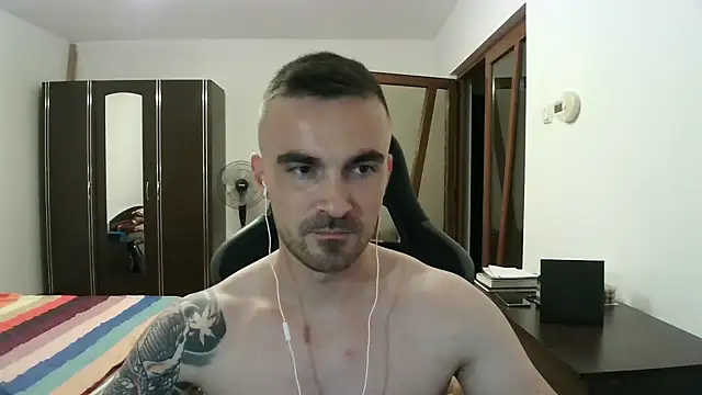 Snapshot of mu5clemania2 chatting on September 22, 2025, 5:19 pm mu5clemania2 online show from September 22, 2025, 5:19 pm