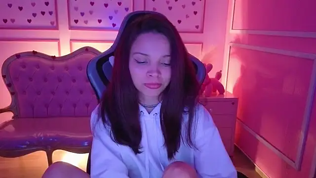 ailen t online show from October 16, 2025, 10:01 am