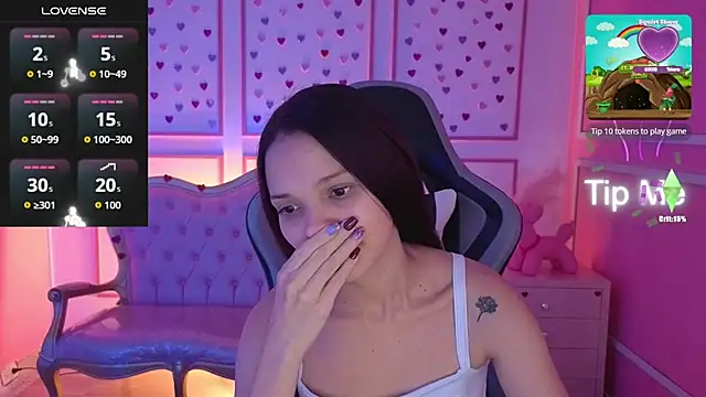 ailen t online show from September 21, 2025, 2:28 am