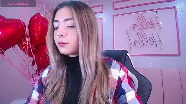 channel blonde a online show from February 12, 2025, 4:33 pm