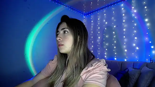 channel blonde a online show from March 8, 2025, 5:01 pm