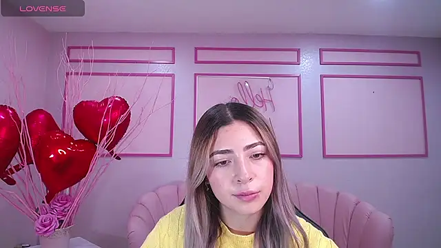 channel blonde a online show from February 18, 2025, 4:36 pm