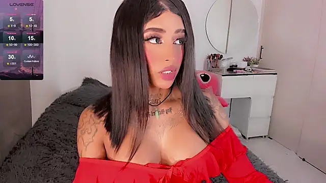 SweetPrincessS online show from November 18, 2025, 9:18 pm