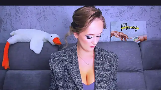 DreameSoul online show from February 8, 2025, 9:03 am