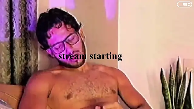 Nicholasrodrii online show from December 20, 2025, 12:57 am