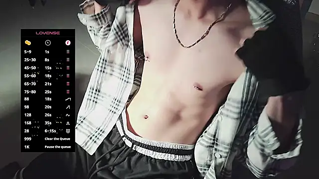 FEIYU001 online show from February 27, 2025, 1:38 pm