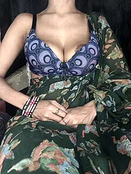 Snapshot of baby_soni78690 chatting on November 27, 2025, 5:46 pm baby soni78690 online show from November 27, 2025, 5:46 pm