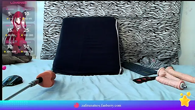 Snapshot of perla_mature chatting on November 21, 2025, 4:50 pm perla mature online show from November 21, 2025, 4:50 pm