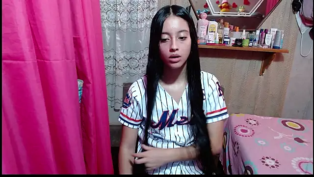 Snapshot of Lunawillis chatting on March 14, 2026, 8:26 pm Lunawillis online show from March 14, 2026, 8:26 pm