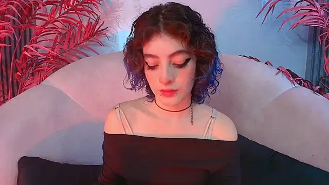 EvaHalsey online show from October 29, 2025, 8:30 pm