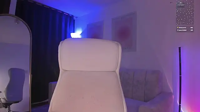 Snapshot of Gisell_Daniela1 chatting on January 14, 2025, 5:19 am Gisell Daniela1 online show from January 14, 2025, 5:19 am