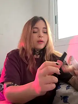 Alice Klein online show from January 28, 2025, 4:19 pm