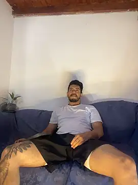 AndresSmith   online show from February 15, 2026, 6:07 pm