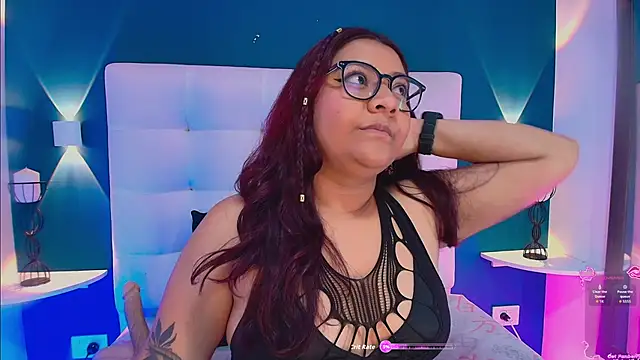 MeghanBurn online show from February 24, 2026, 12:39 pm