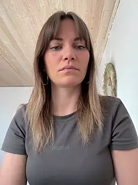 Milla  one online show from March 18, 2025, 3:33 pm