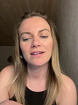 Milla  one online show from March 4, 2025, 7:32 pm