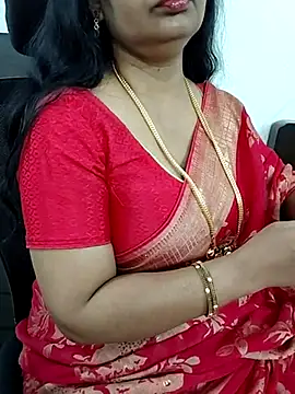 Snapshot of Deepthi_Mysore chatting on March 1, 2025, 5:52 am Deepthi Mysore online show from March 1, 2025, 5:52 am