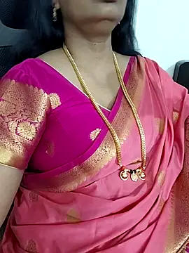 Snapshot of Deepthi_Mysore chatting on February 27, 2025, 4:54 pm Deepthi Mysore online show from February 27, 2025, 4:54 pm