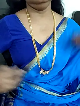 Snapshot of Deepthi_Mysore chatting on March 5, 2025, 3:40 am Deepthi Mysore online show from March 5, 2025, 3:40 am