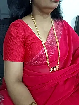 Snapshot of Deepthi_Mysore chatting on March 14, 2025, 6:07 pm Deepthi Mysore online show from March 14, 2025, 6:07 pm