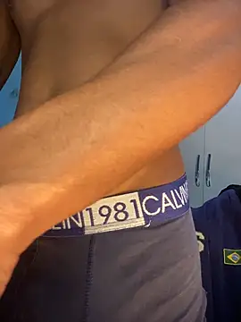 Leosilvaj1 online show from June 18, 2026, 3:17 pm