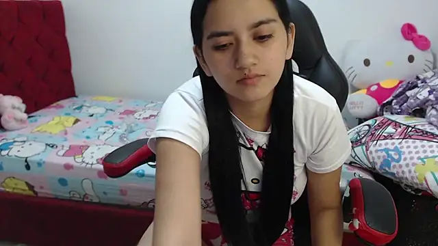 kayla k18 online show from March 21, 2026, 1:29 am