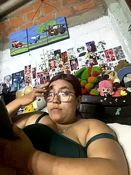 dafne19  online show from September 16, 2025, 4:46 am