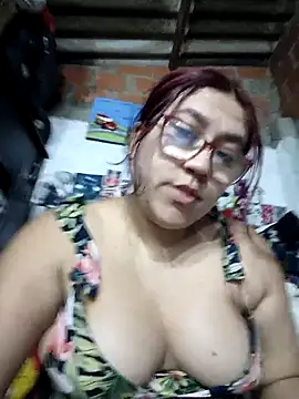 dafne19  online show from September 9, 2025, 3:38 am